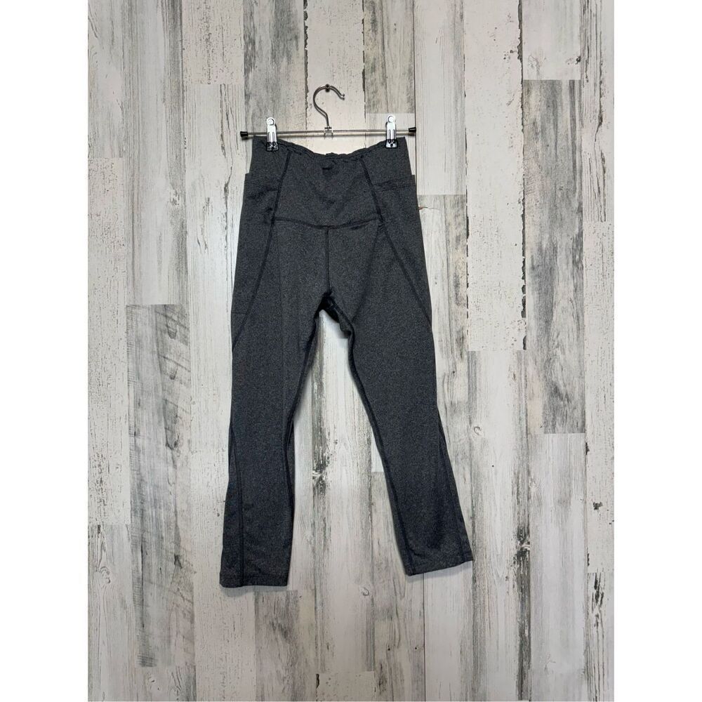 Gray leggings